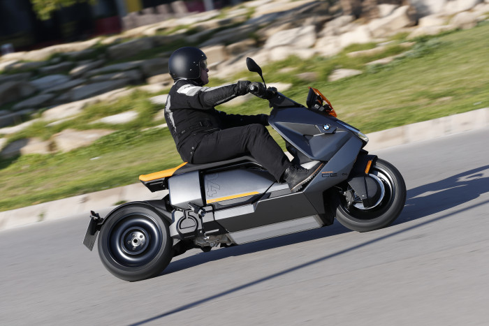 Der Roller kostet in der Basisversion knapp 12.000 Euro. (Quelle: BMW)